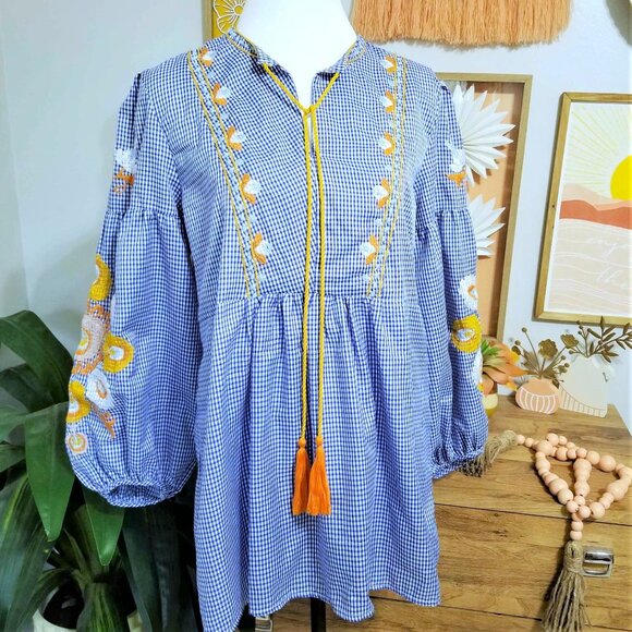Jennifer & Grace Tops - Top, Blouse. Blue & White Gingham. Embroidered. Jennifer & Grace.
